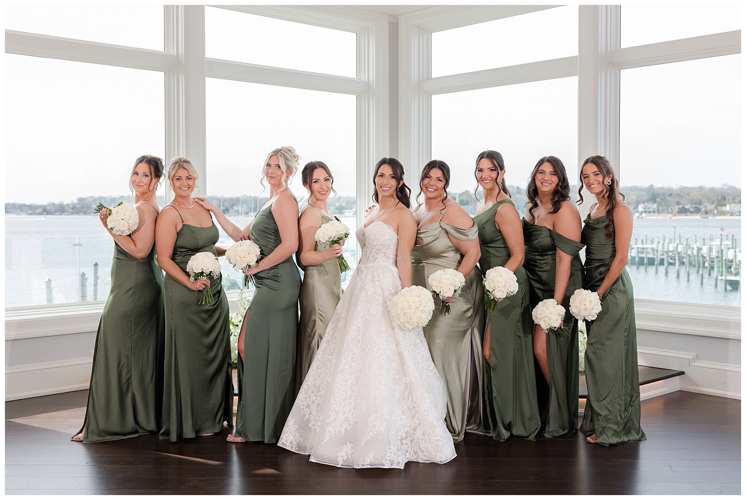 bride with her bridesmaids