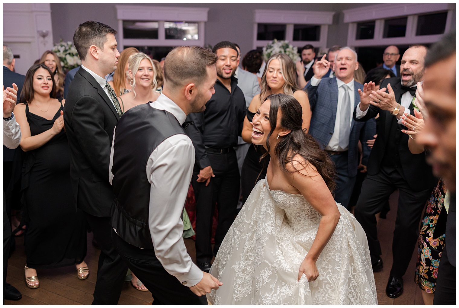 bride and groom dancinng